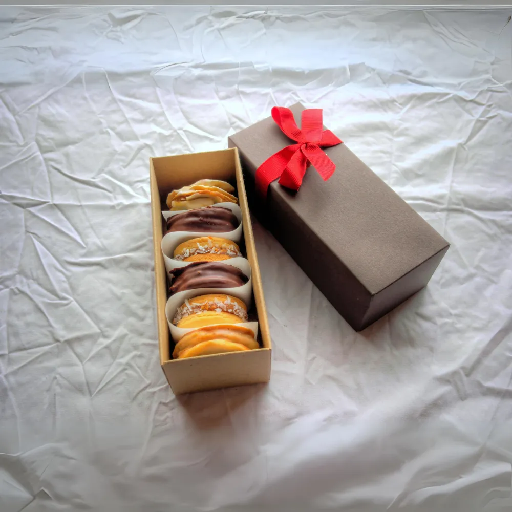 macaron packaging