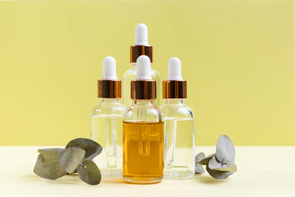 personalized glass cosmetic bottles supplier