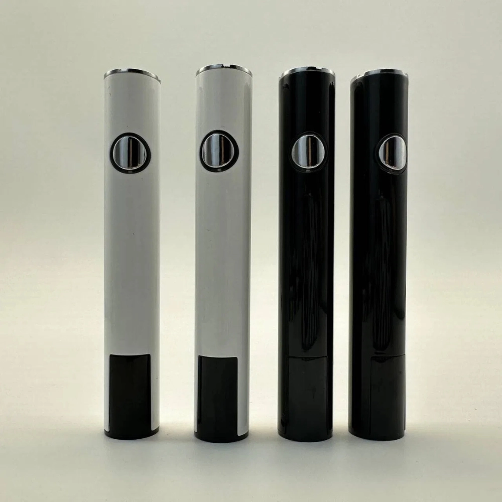 Empty vape pen with 220 mAh battery